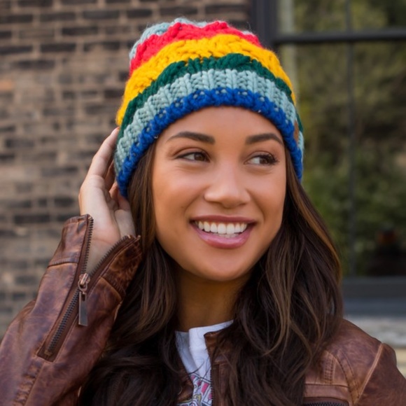 Rainbow Striped Colorful Cable Knit Fleece Lined Beanie Women's Winter Hat - Picture 2 of 3